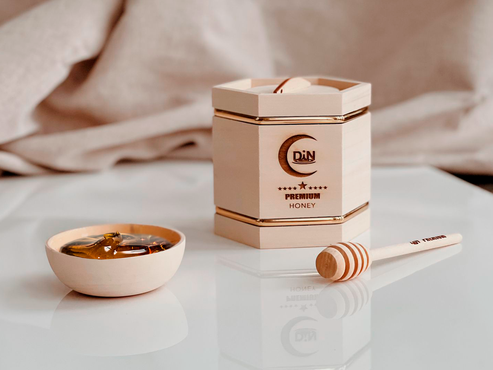 B7CBF2A8-52D4-476D-9279-DC0450256ECF